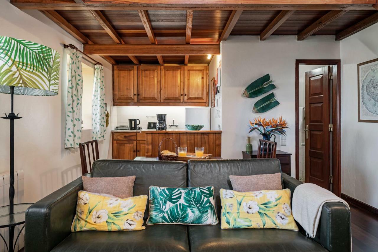 Quinta Devonia By An Island * Funchal (Madeira)